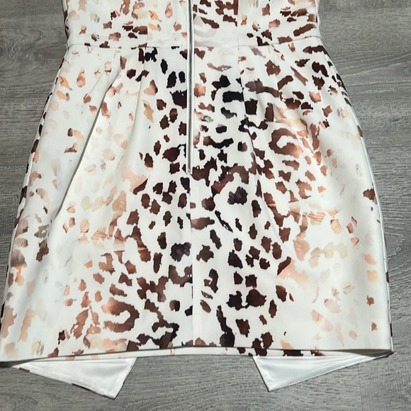 Keepsake Such Great Heights Brown and Ivory Print Dress - Picture 15 of 16